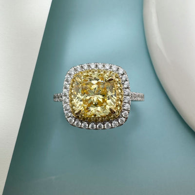 Anillo de Diamante Amarillo Artificial Diseño Minimalista - Image 6
