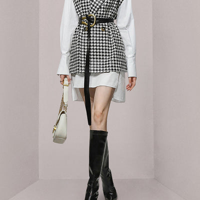 Conjunto de Dos Piezas: Chaleco y Falda Blanca Cuadros Pata de Gallo - Image 3