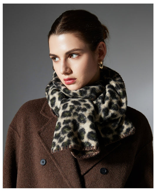 Bufanda Leopardo Lujo para Otoño e Invierno - Image 9