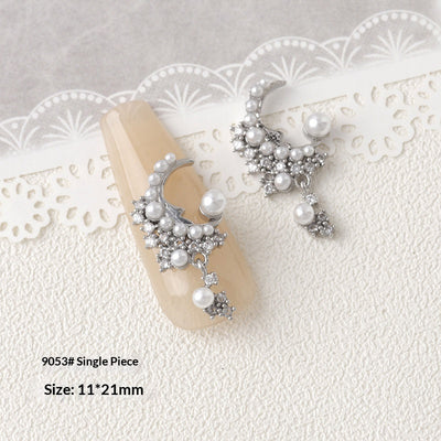 Accesorios de Decoración de Uñas con Moño de Circón Plateado - Image 9