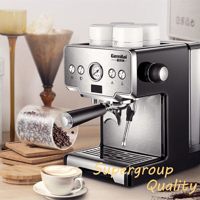 Cafetera Italiana Semiautomática con Vaporizador de Leche