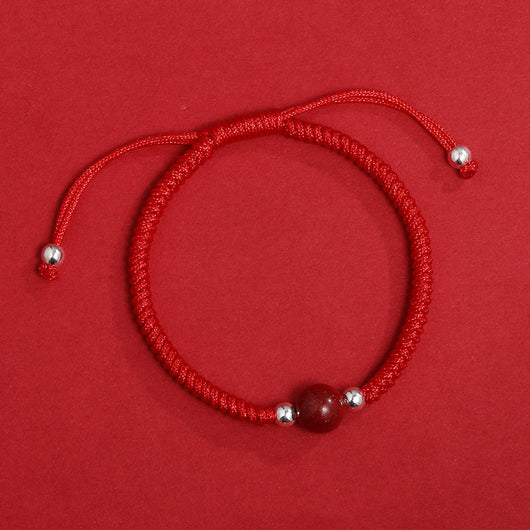 Pulsera Tejida a Mano Roja para Amantes de Vacas - Regalo Artesanal - Image 5