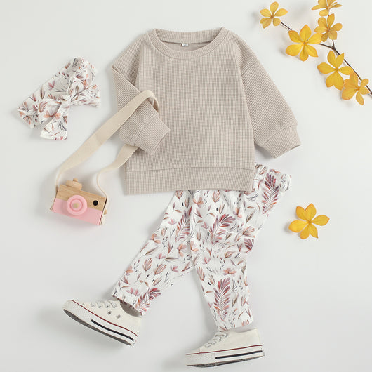 Conjunto Infantil Sudadera y Pantalón con Estampado Lindo y Moño - Image 6