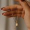 Conjunto de Collar y Pulsera Cuadrados en Oro 18K para Mujer