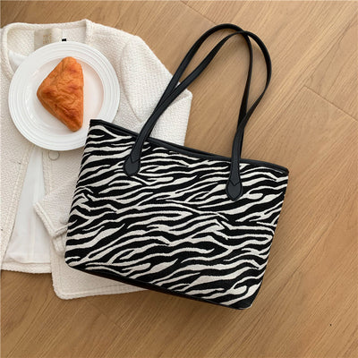Bolsa Casual Axilar - Tote Bag Versátil para Diario - Image 9