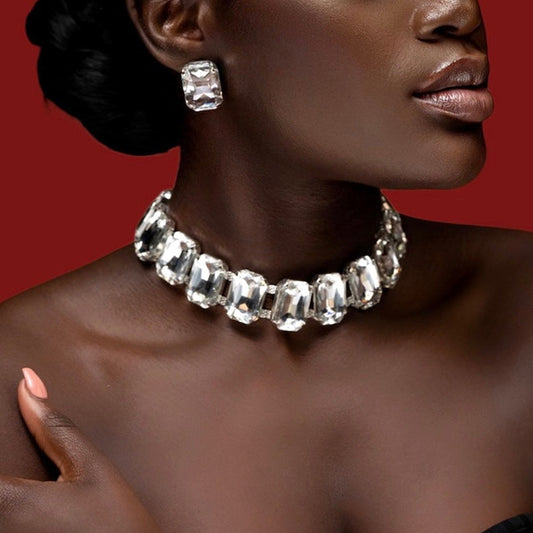Light luxury geometric crystal necklace and square exaggerated earrings jewelry set in gold tone. - Image 2
