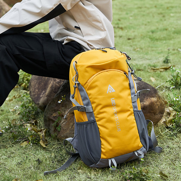 Mochila de Senderismo Impermeable con Almacenamiento Versátil