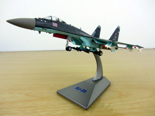 Avión de Combate Policial Acabado Completo - Modelo Coleccionable - Image 10