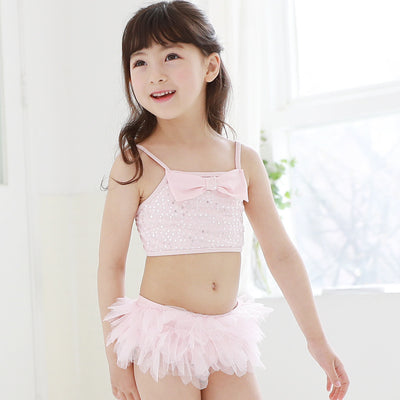 Traje de Baño Niña con Falda de Encaje y Abertura