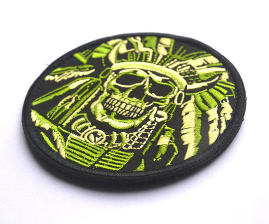 Parche Bordado Calavera Minimalista con Velcro - Image 8