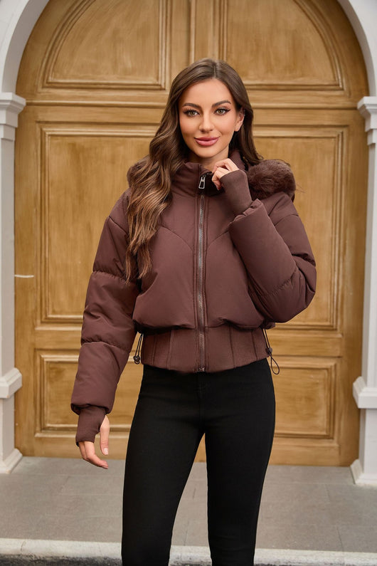 Chaqueta de Algodón Corta con Capucha y Cuello de Pelaje para Mujer - Image 16