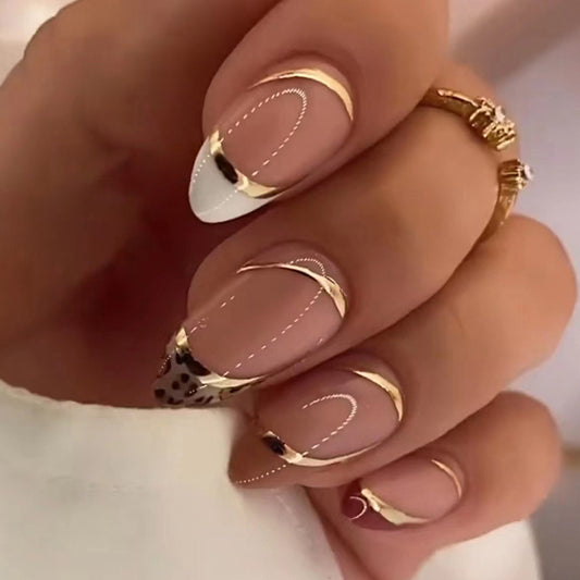 Uñas Postizas Almendra Dorado Leopardo con Efecto Espejo