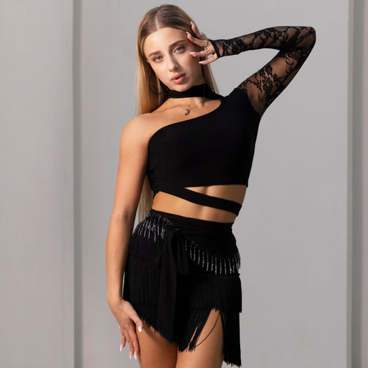 Conjunto de Danza Latina: Top con Encaje y Falda Corta con Borlas - Image 3
