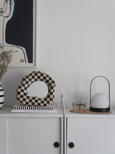 Espejo Decorativo Ajedrezado para Maquillaje y Decoración del Hogar - Image 2