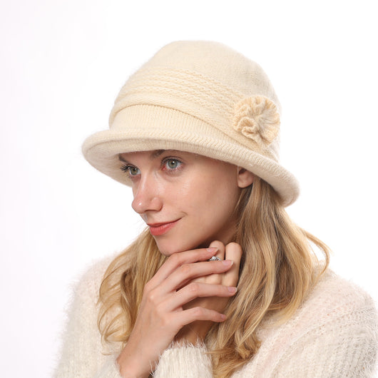 Gorro Tejido Grueso para Mujer con Flor - Abrigo Elegante y Cálido - Image 12