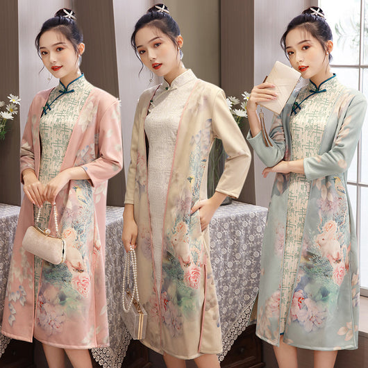 Vestido Cheongsam Elegante Mediano con Gamuza y Detalles Aodai - Image 5