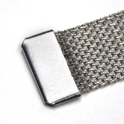 Correa Antiestática Triangular de Metal para Automóviles - Image 8