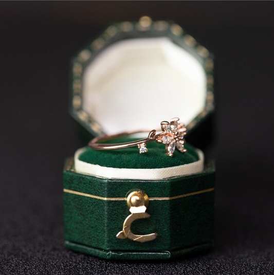 Anillo de Boda Floral para Mujer en Oro 18K, 14K y Plata S925 con Diamantes