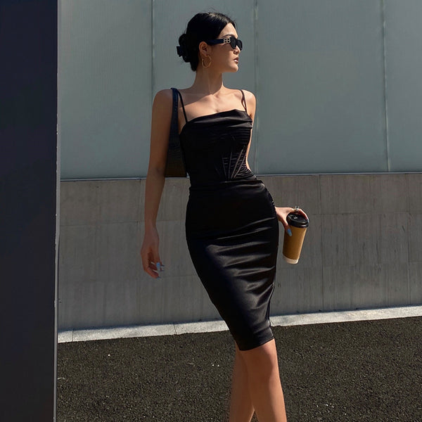 Vestido Corset con Tirantes Tipo Espina de Pescado