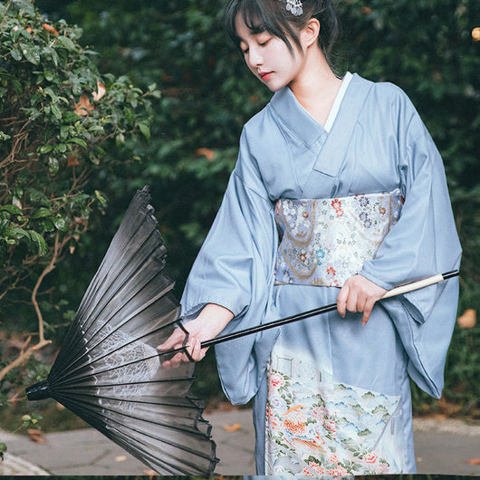 Kimono Formal Japonés para Mujer - Elegancia Tradicional