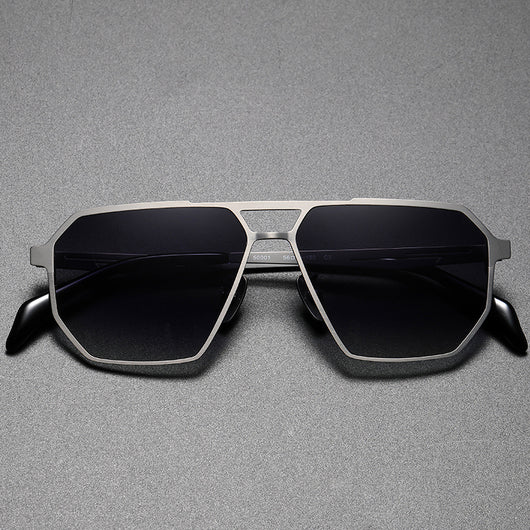 Gafas de Sol Polarizadas Titanio para Conducción - Protección UV Total - Image 2