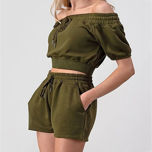 Conjunto Dos Piezas con Corbata en Cuello y Shorts - Image 3