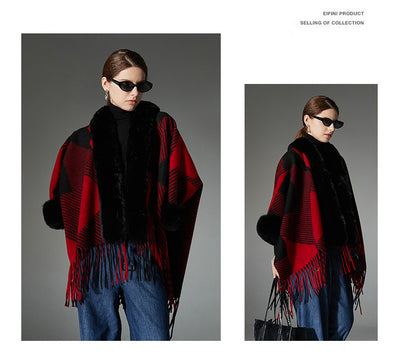 Chal Navideño Rojo con Cuello de Peluche, Diseño Jacquard y Borlas Geométricas - Image 15