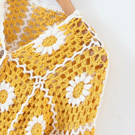 Cardigan Tejido a Mano con Girasoles de Crochet para Mujer - Image 5