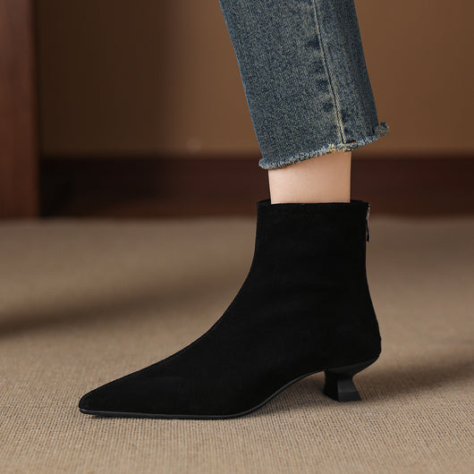 Botas Tobilleras de Gamuza Ante con Punta Fina para Mujer - Image 6