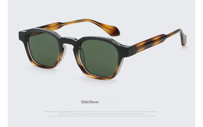 Classic fashion sunglasses with a black and tortoiseshell quadrilateral frame and dark green lenses, angled view. - Image 16