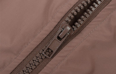 Chaqueta Beisbolera Retro Americana Café para Mujer - Image 13