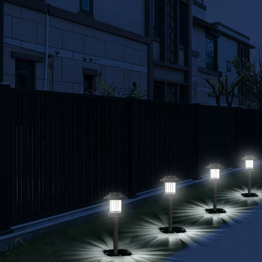 Lámpara Solar de Jardín con Enchufe - Iluminación Automática - Image 8