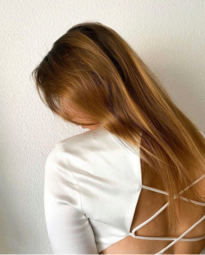 Blusa de Satén Blanca Manga Corta para Mujer - Image 16