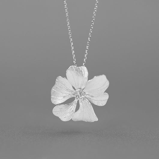Colgante de Plata Pura con Peonía de Pétalos Delicados - Image 3