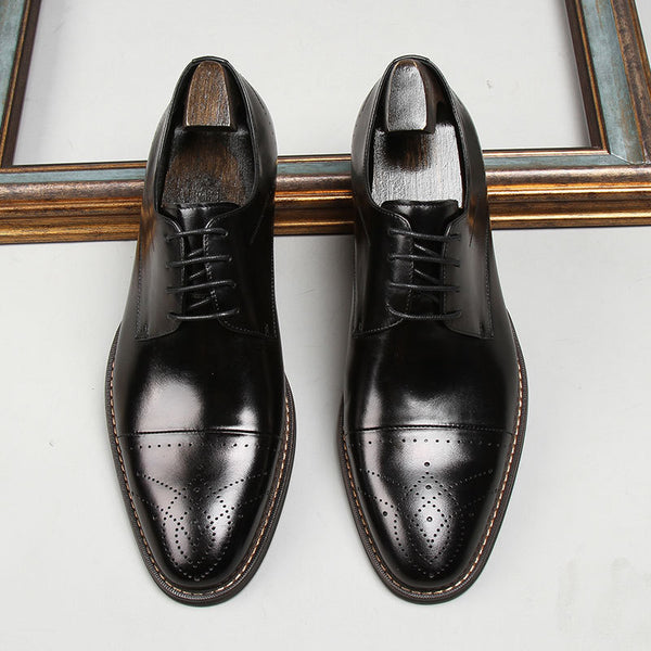 Zapatos de Novio Elegantes con Detalles Tallados en Cuero