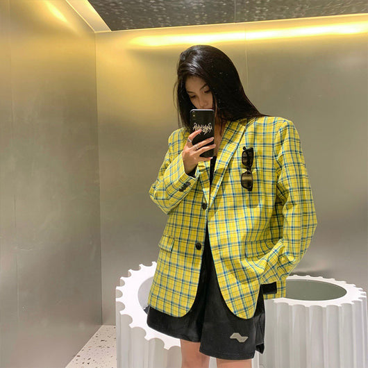 Traje Ejecutivo Mujer Cuadros Amarillo y Azul con Hombreras - Image 7