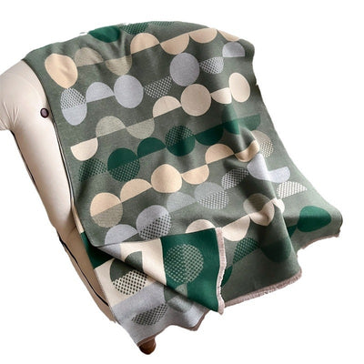 Bufanda Chaleco de Cachemira Cálida con Tejido Jacquard y Borlas - Image 5