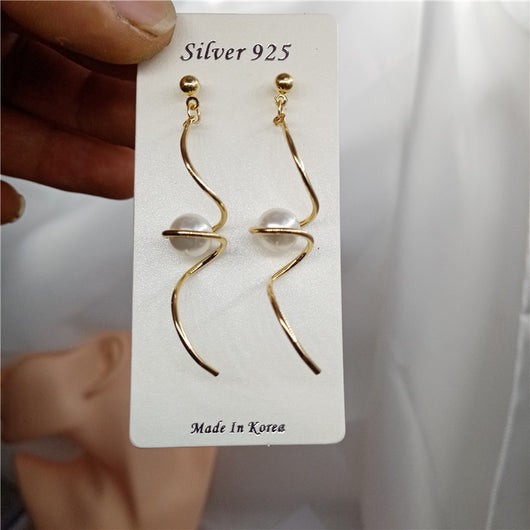 Aretes de Perla en Espiral - Image 6