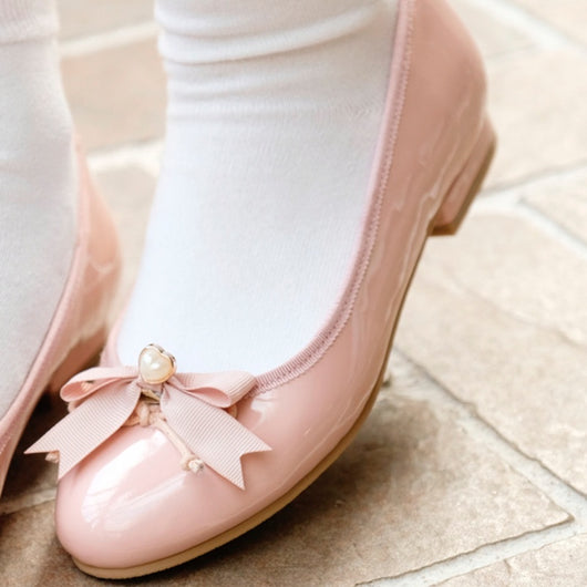 Zapatos Planos de Cuero con Moño de Perla y Punta Redonda - Image 10