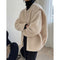 Broad-Shouldered Lambswool Coat - Elegant and Modern Design