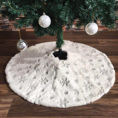 Falda para Árbol Navideño con Lentejuelas Doradas y Bordado de Copo de Nieve - Image 5
