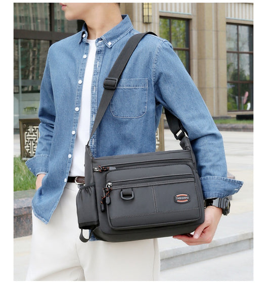 Bolsa Mensajera Casual de Gran Capacidad para Hombre - Image 13