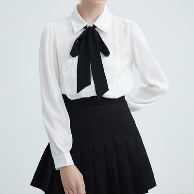 Blusa Blanca de Encaje con Cordones y Manga Larga para Mujer - Image 6