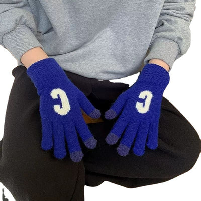 Guantes Tejidos de Lana Gruesa Letra C en Colores Pastel - Cálidos y Adorables - Image 3
