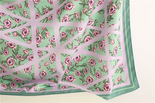 Pañuelo Cuadrado Retro Estampado para Mujer - Diseño Clásico - Image 28