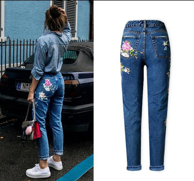 Jeans Talle Alto Slim Fit Rectos con Bordados Delanteros y Traseros - Image 3