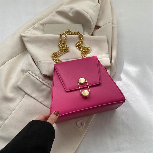 Bolsa Mensajera Estilo Oeste Retro con Cadena - Diseño Coreano Personalizable - Image 9