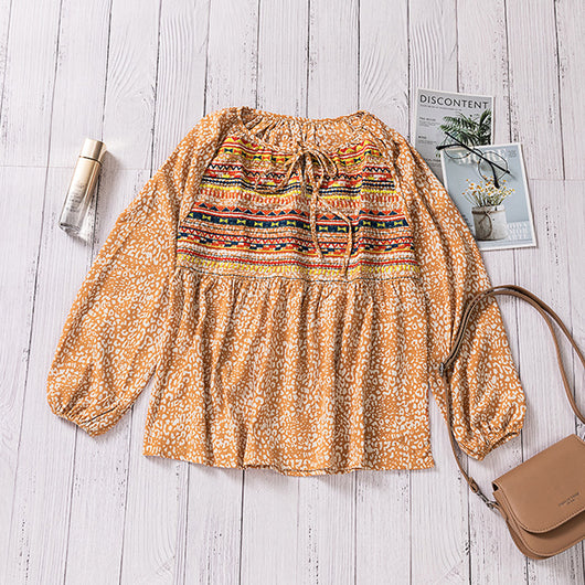 Blusa de Gasa Bordada con Cuello Redondo y Mangas Farol - Image 7