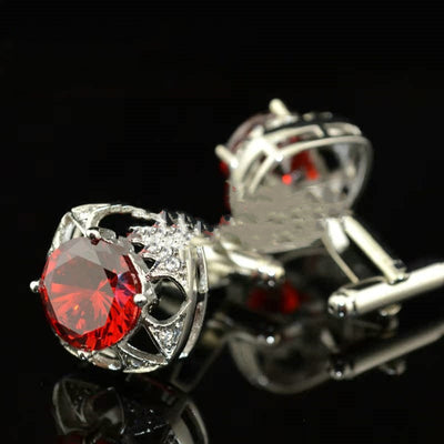 Gemelos de Corona con Cristal Zircón Rojo Brillante - Image 7