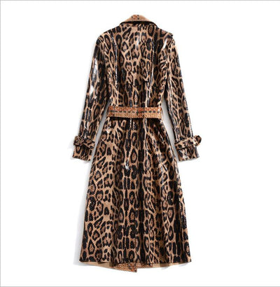 Abrigo Trench Estilo Leopardo con Efecto Ante Brillante y Cordones - Image 11
